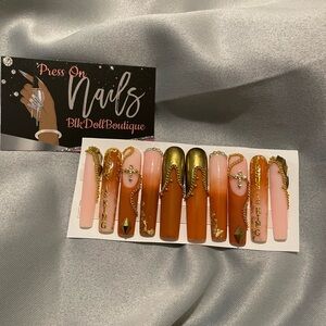 Gold / Brown Press-On Nails